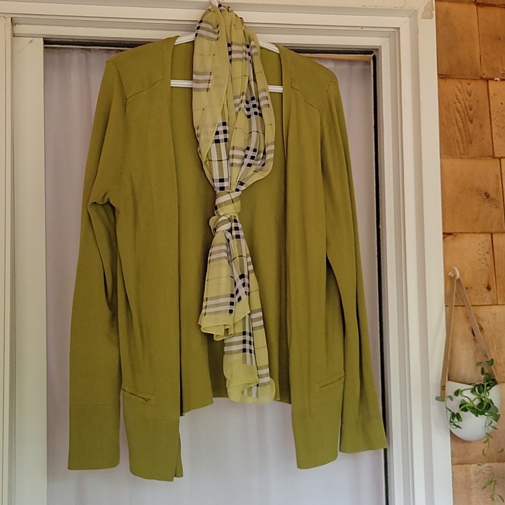 Reitmans cardigan and scarf